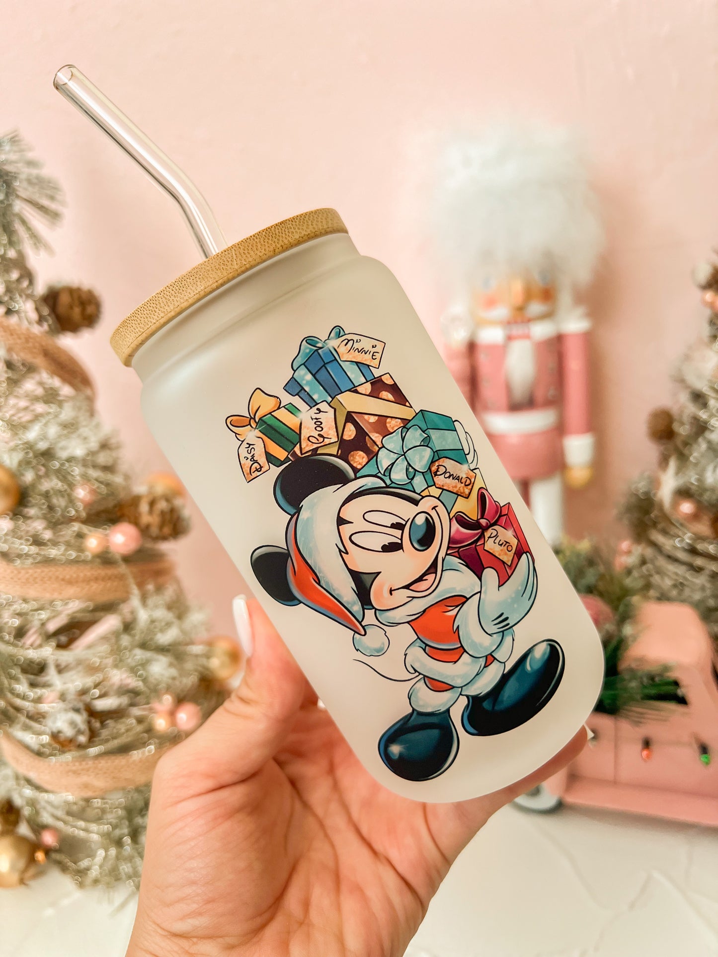 Mr. Mouse & Gifts Christmas Glass Cup