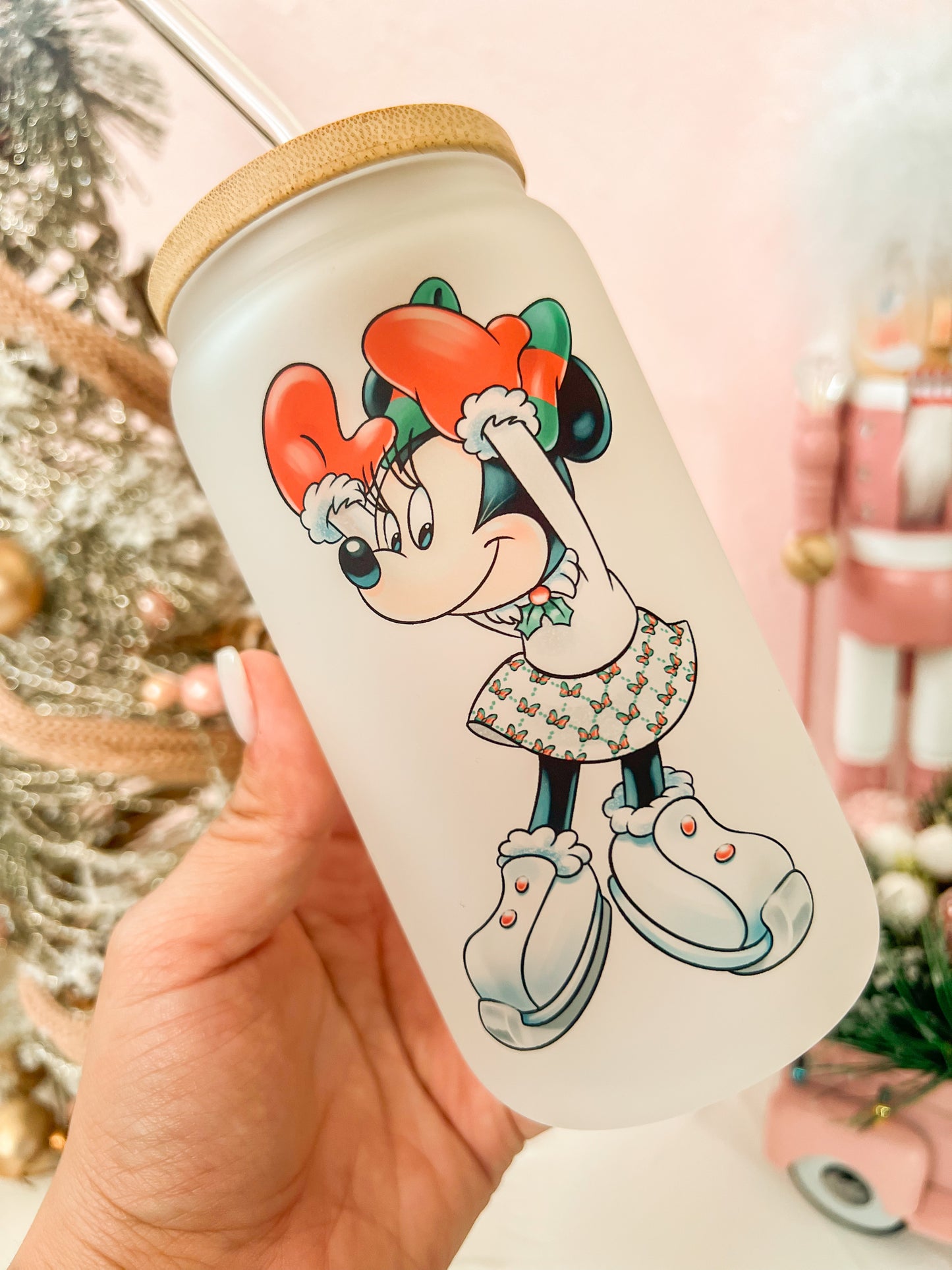Mrs.Mouse Ice Skating Christmas Glass Cup
